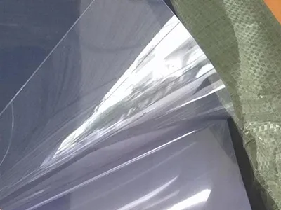 ألواح وصفائح PVC البلاستيكية